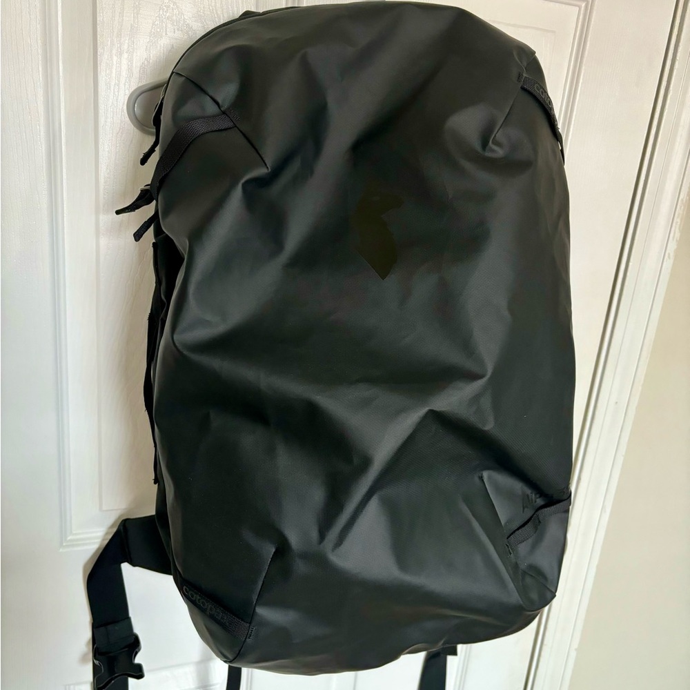 Cotopaxi Allpa 35L Travel Pack Black Backpack
